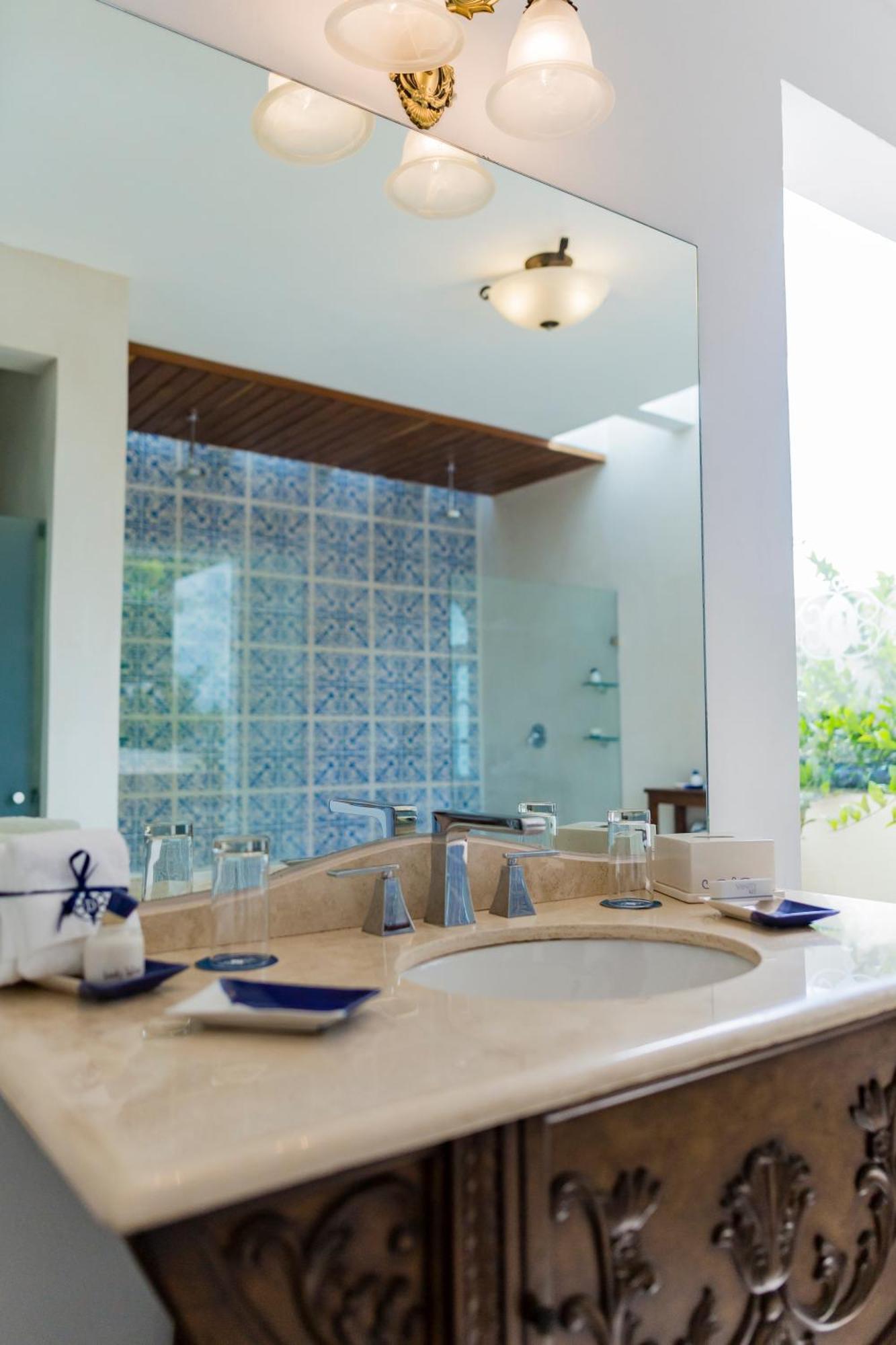 Delfina Boutique Hotel เมริดา ภายนอก รูปภาพ
