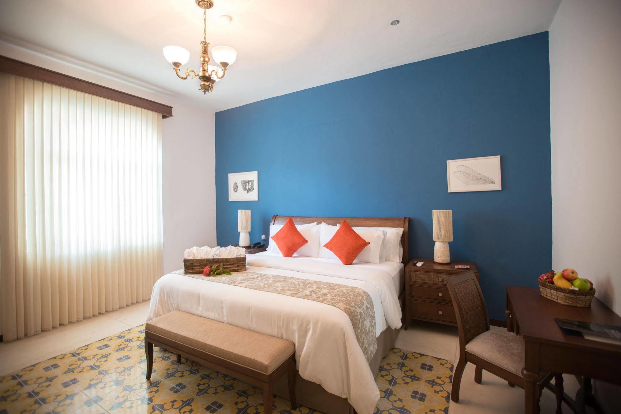 Delfina Boutique Hotel เมริดา ภายนอก รูปภาพ